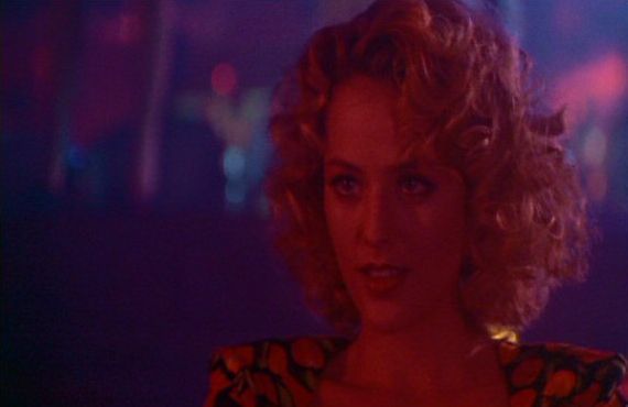 TheHotSpot1990_ScreenCaps-62.jpg