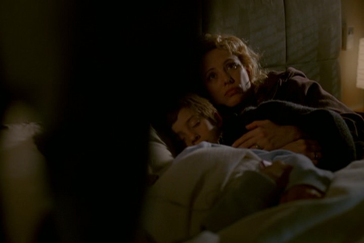 ScreenCaps2006_Firewall-489.jpg