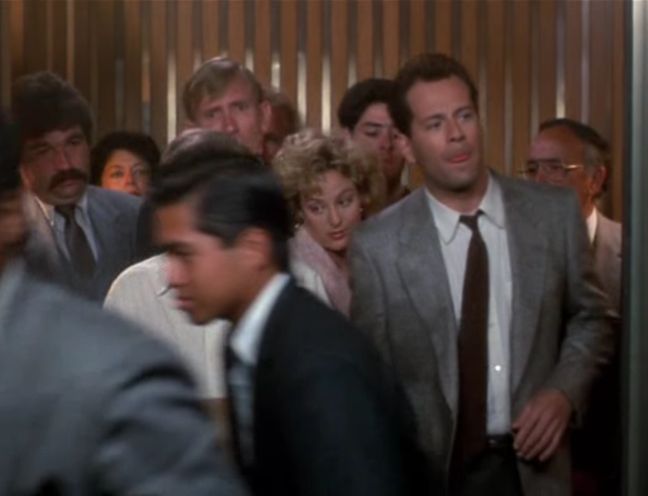 Moonlighting1989_ScreenCaps5x10-32.jpg