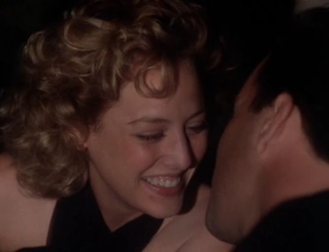 Moonlighting1989_ScreenCaps5x10-574.jpg