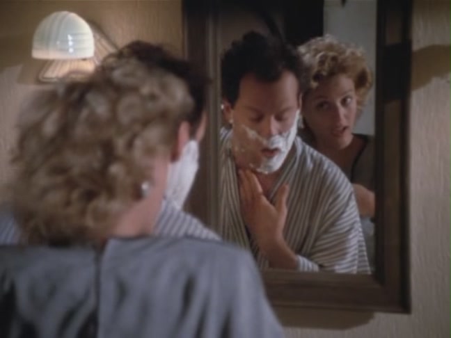 Moonlighting1989_ScreenCaps5x13-162.jpg