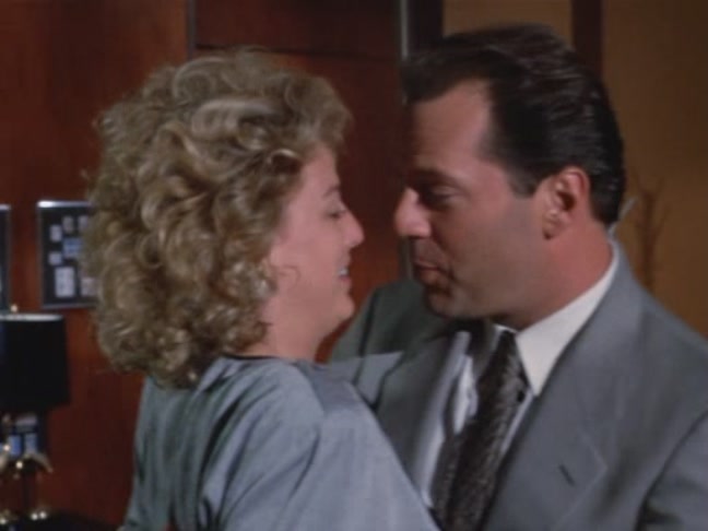 Moonlighting1989_ScreenCaps5x13-230.jpg