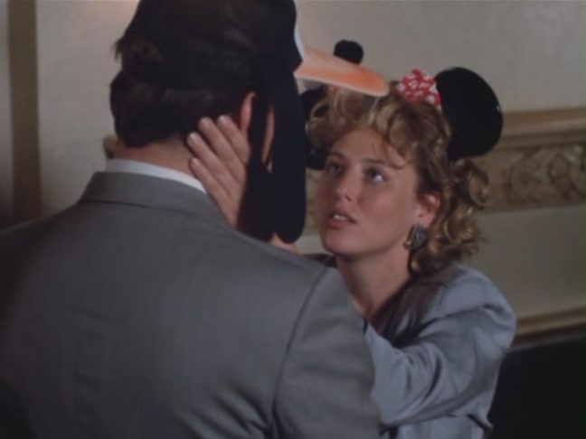 Moonlighting1989_ScreenCaps5x13-326.jpg
