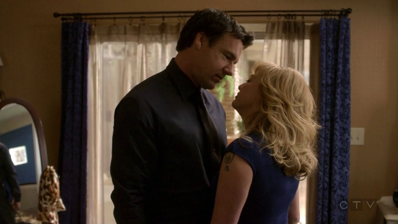ScreenCaps_1x01-122.jpg ScreenCaps_1x01-122.jpg