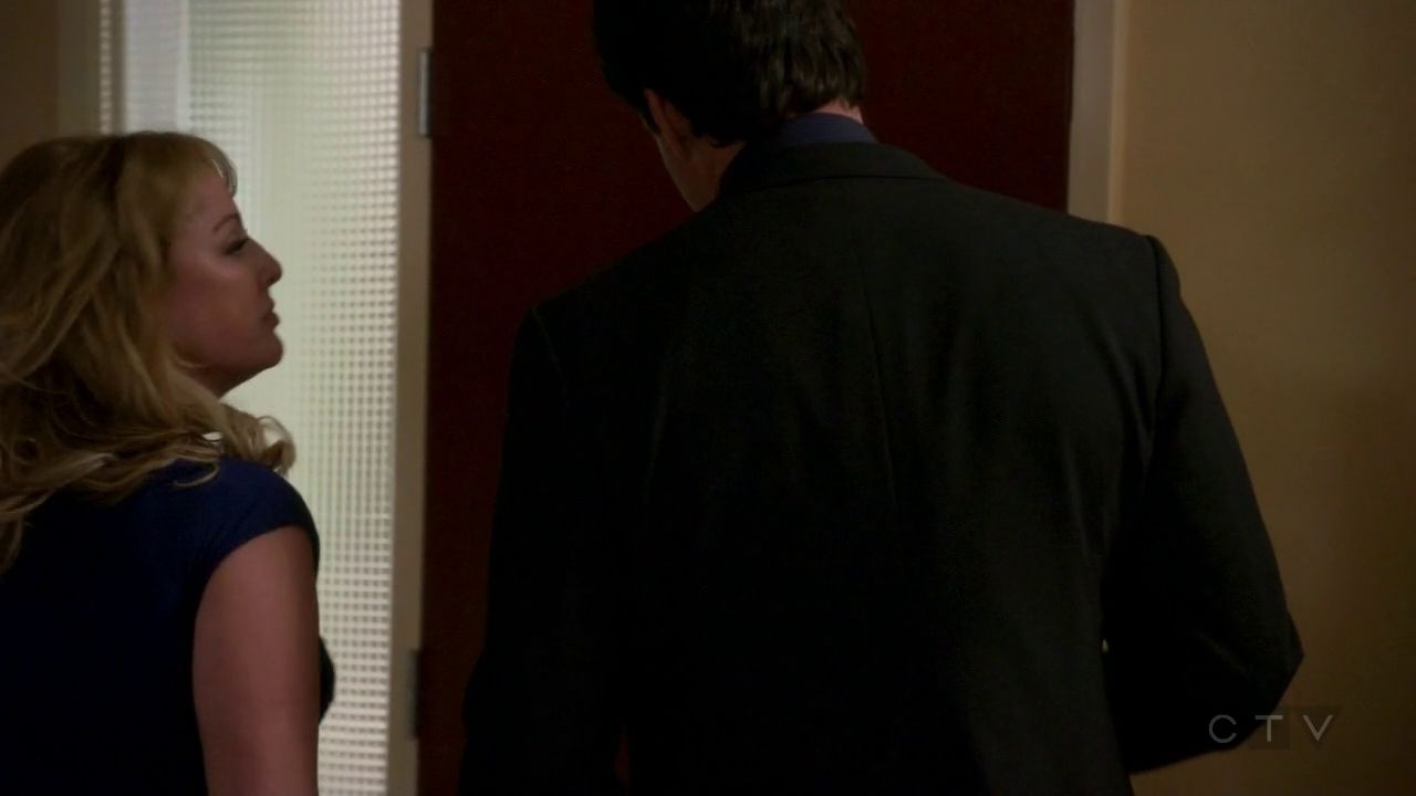 ScreenCaps_1x01-180.jpg