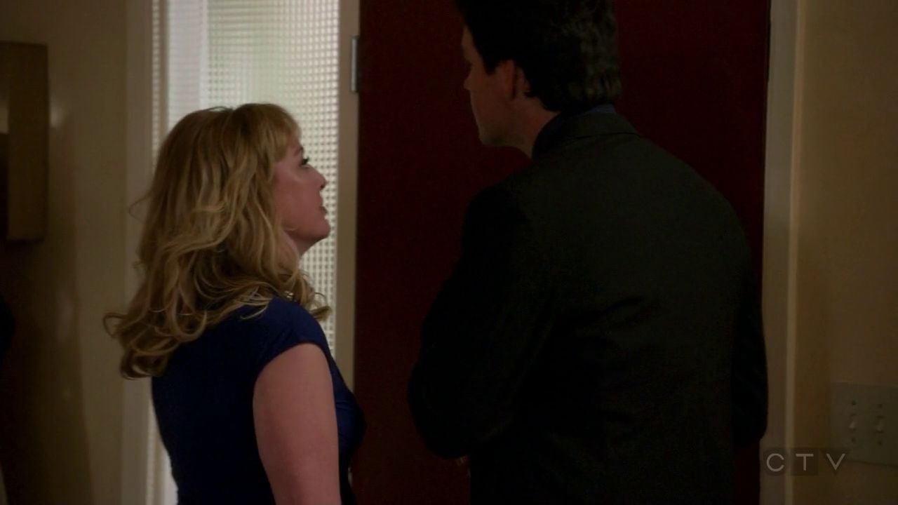 ScreenCaps_1x01-181.jpg