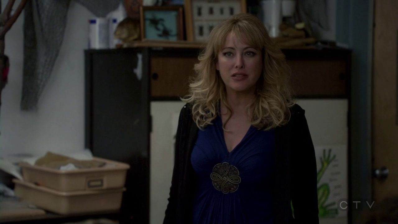 ScreenCaps_1x01-350.jpg ScreenCaps_1x01-350.jpg