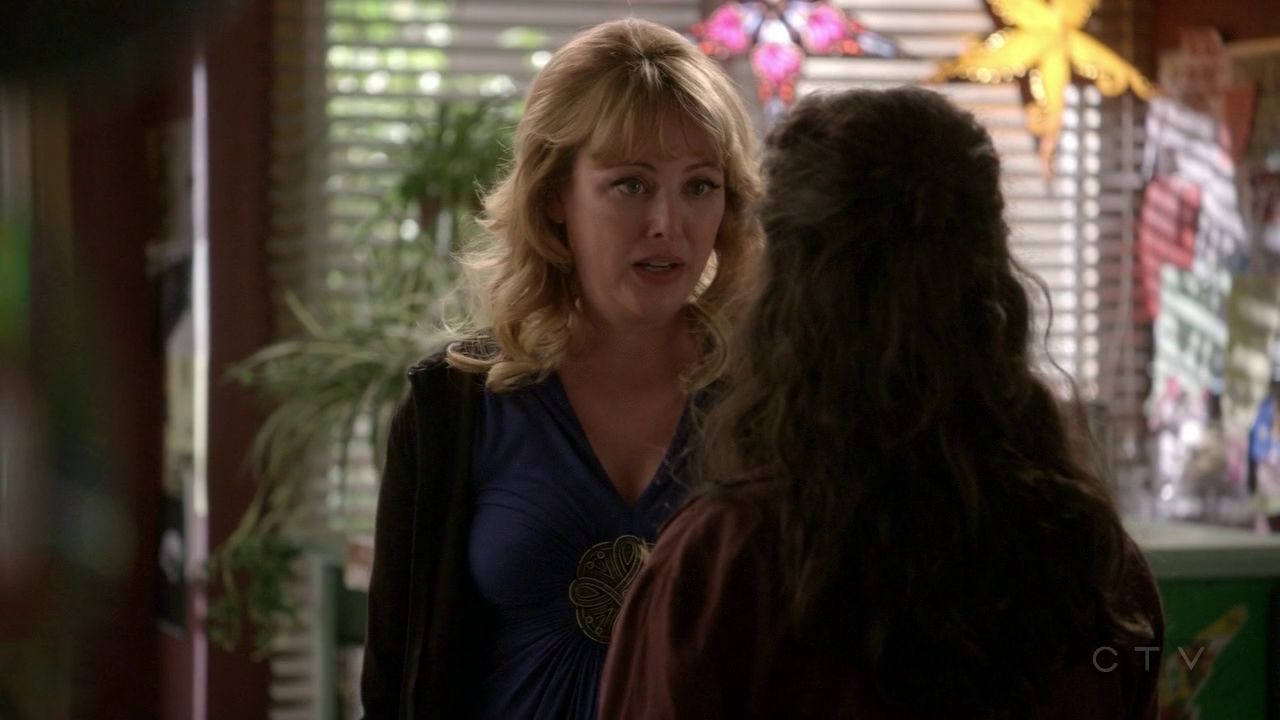ScreenCaps_1x01-396.jpg