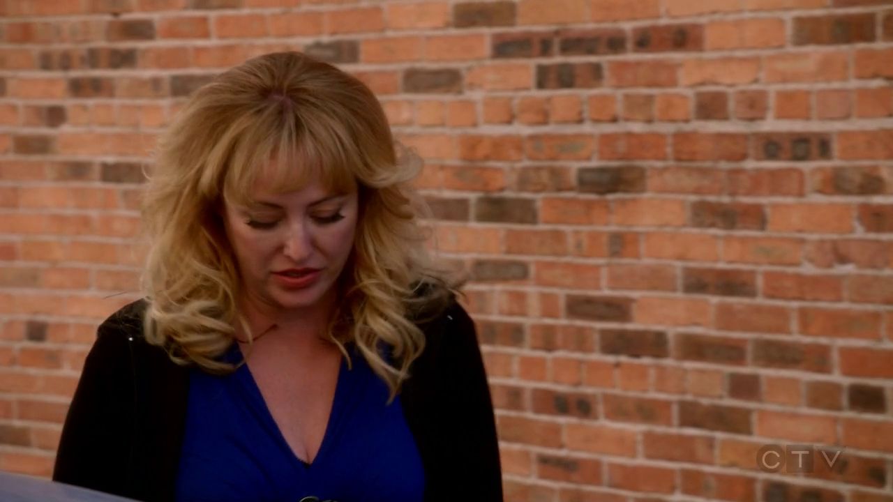 ScreenCaps_1x01-535.jpg