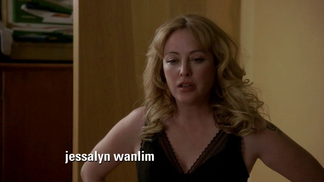 ScreenCaps_1x01-59.jpg
