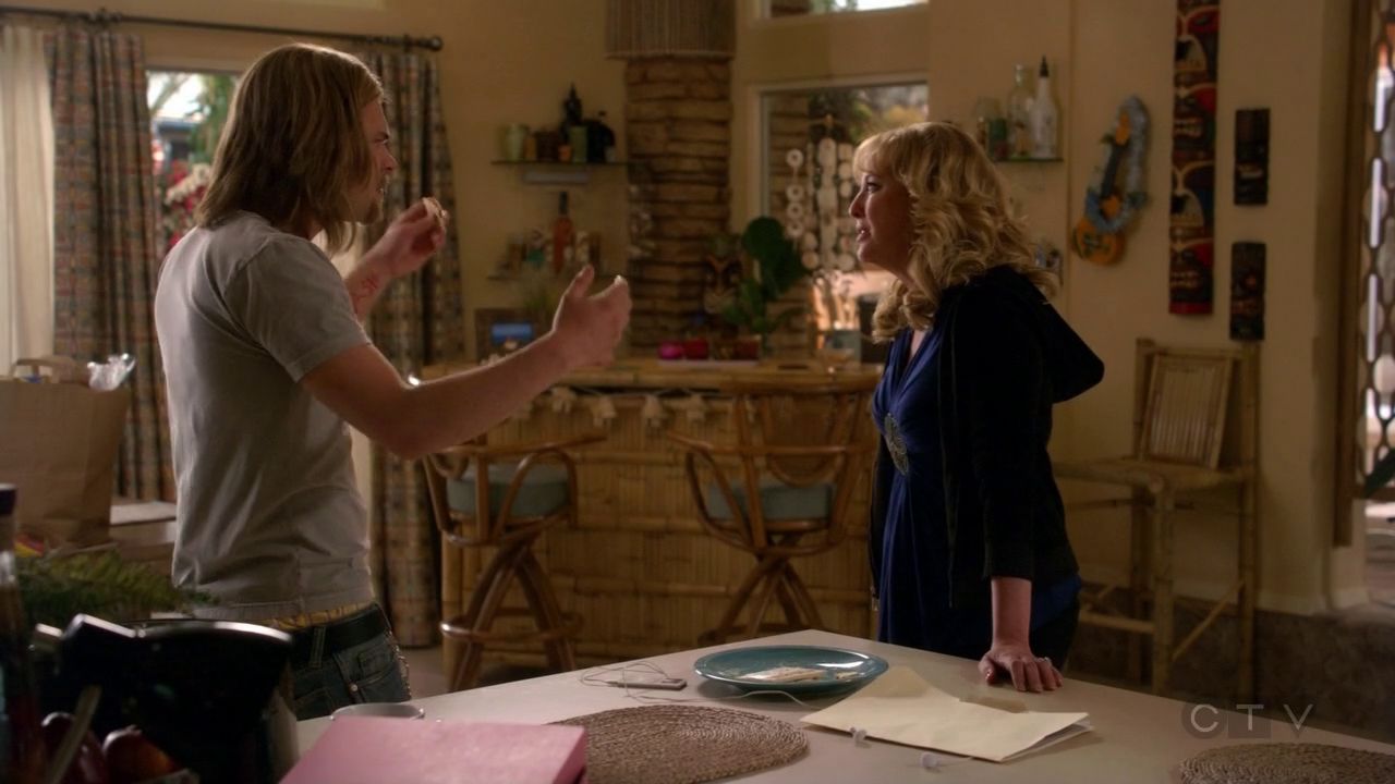 ScreenCaps_1x01-593.jpg