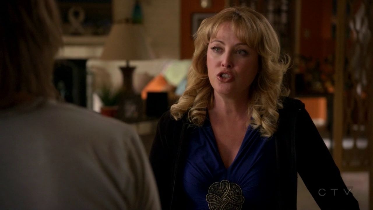 ScreenCaps_1x01-601.jpg