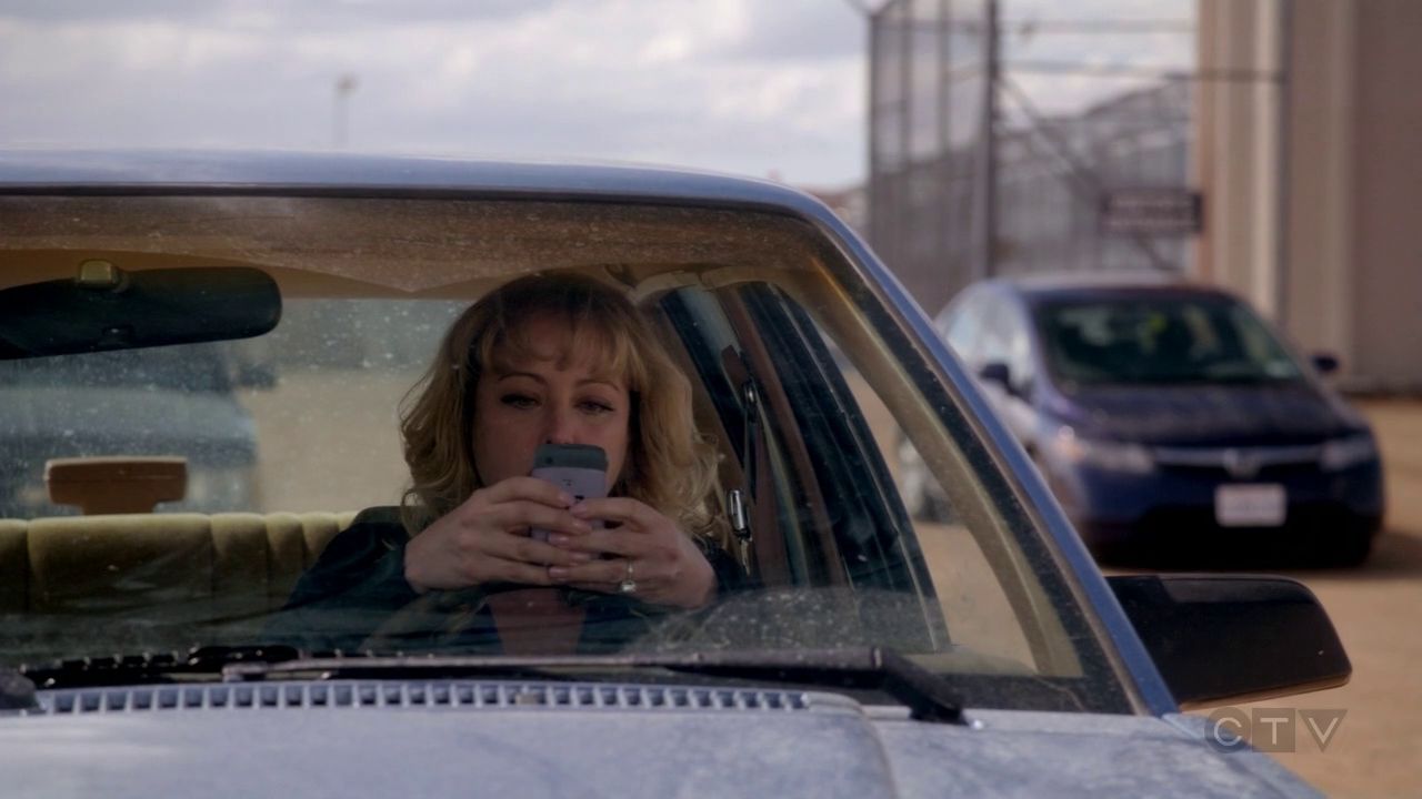 ScreenCaps_1x01-726.jpg