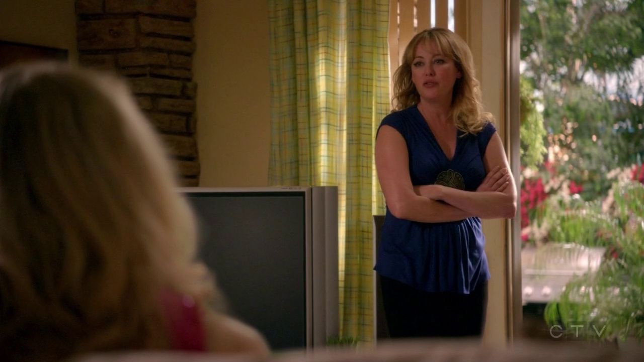 ScreenCaps_1x01-799.jpg
