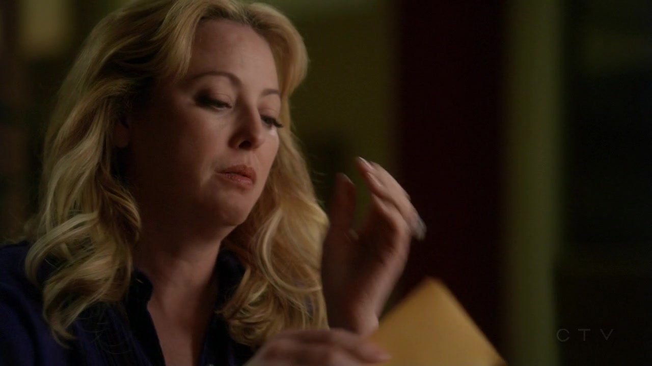 ScreenCaps_1x02-144.jpg