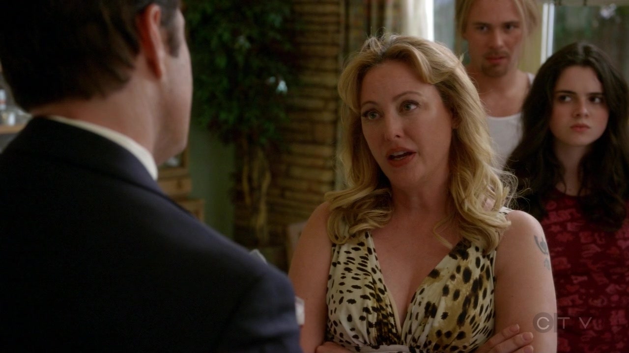 ScreenCaps_1x02-266.jpg ScreenCaps_1x02-266.jpg
