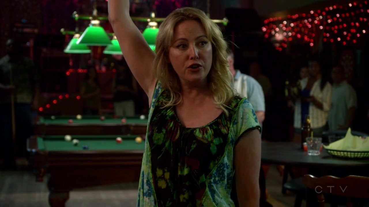 ScreenCaps_1x02-341.jpg