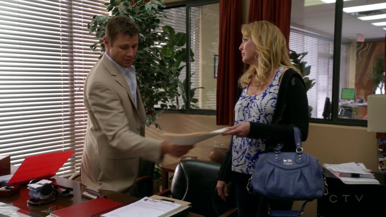 ScreenCaps_1x03-198.jpg
