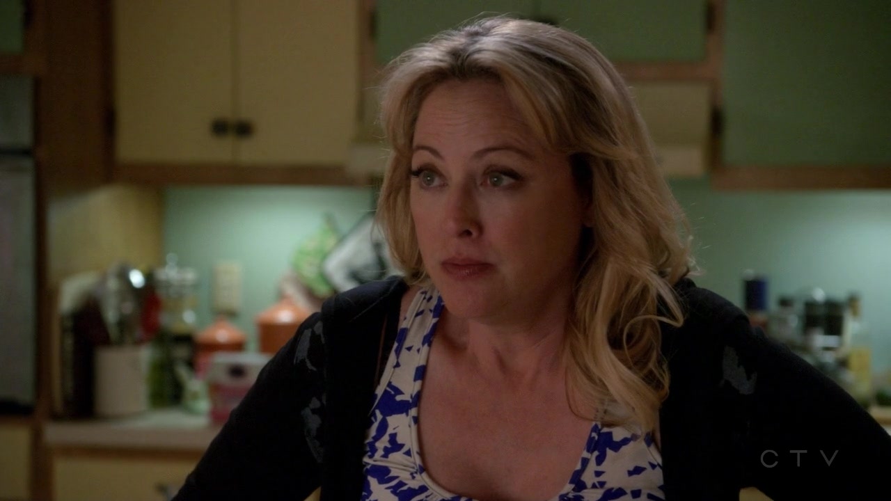 ScreenCaps_1x03-241.jpg