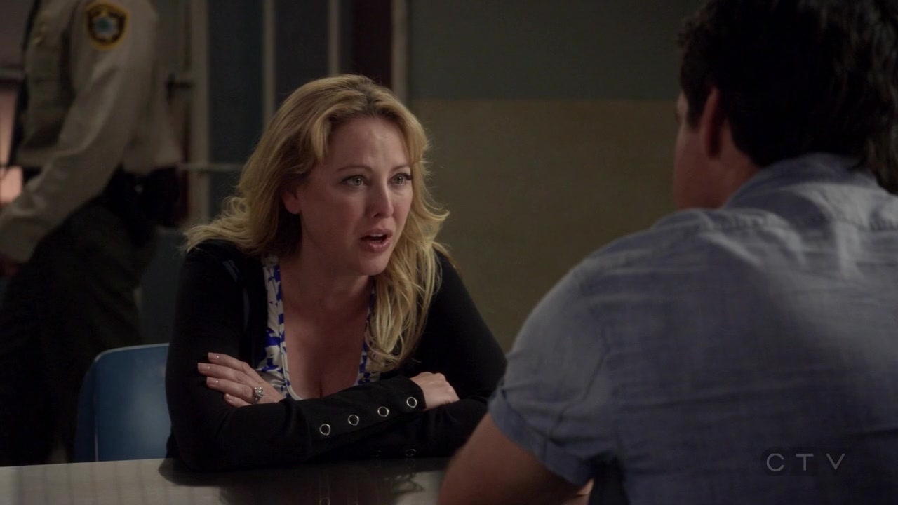 ScreenCaps_1x03-248.jpg