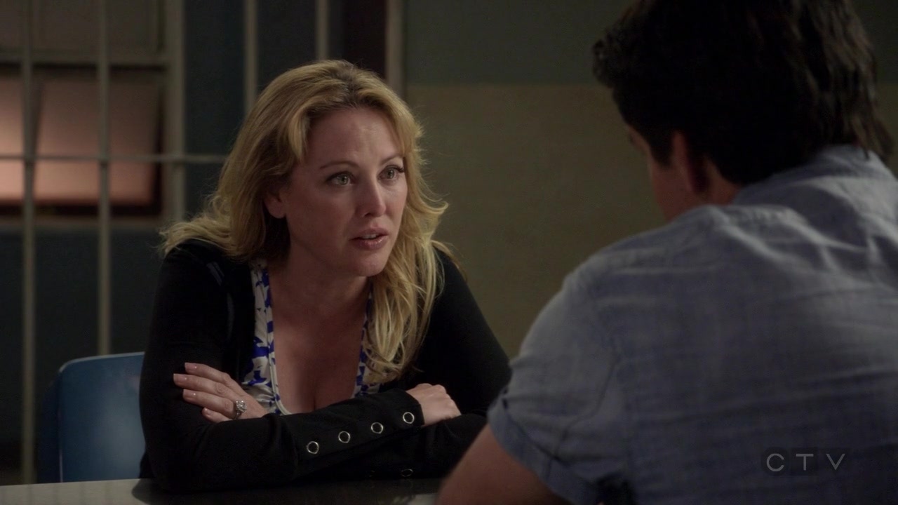 ScreenCaps_1x03-251.jpg
