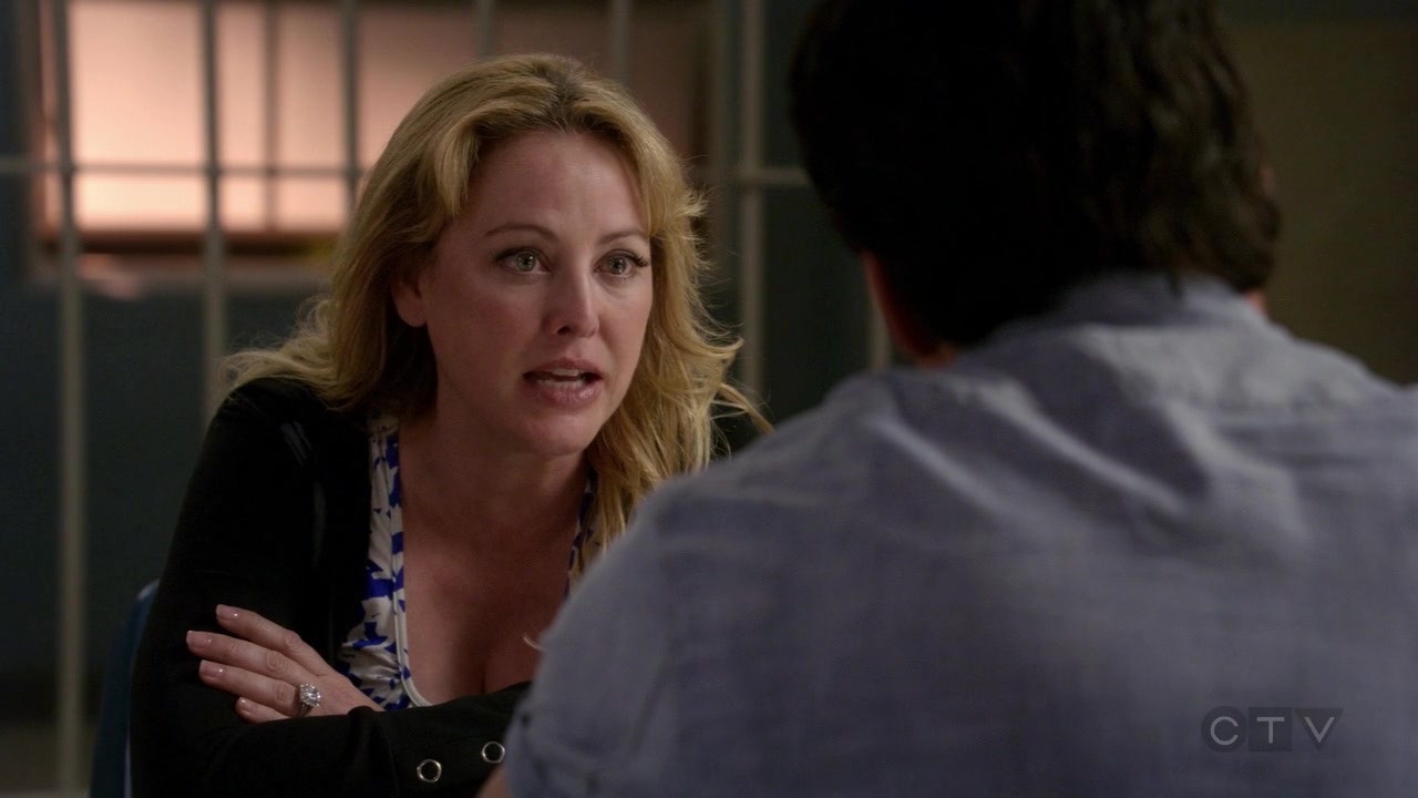 ScreenCaps_1x03-266.jpg