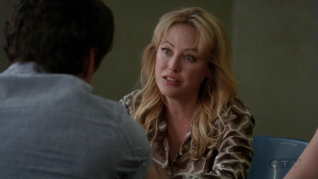 ScreenCaps_1x03-30.jpg