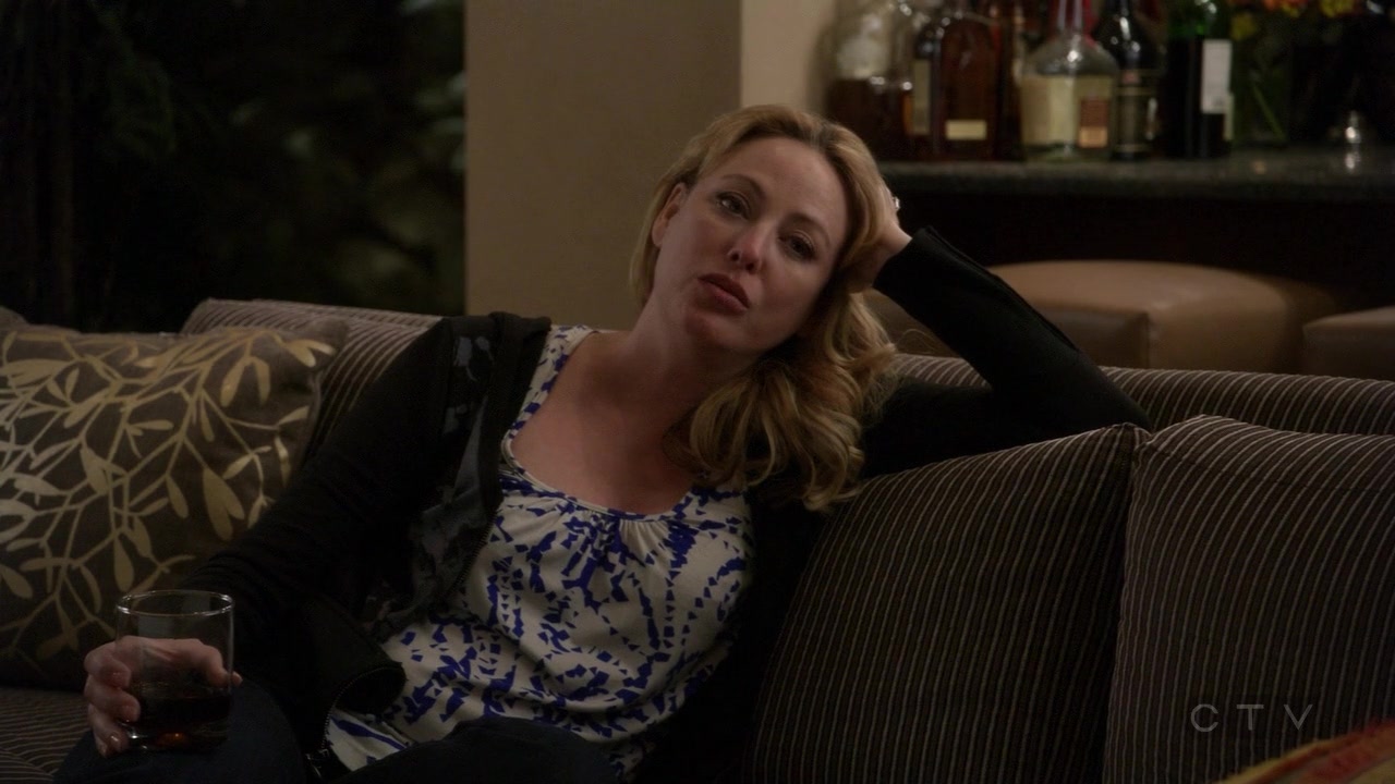 ScreenCaps_1x03-306.jpg