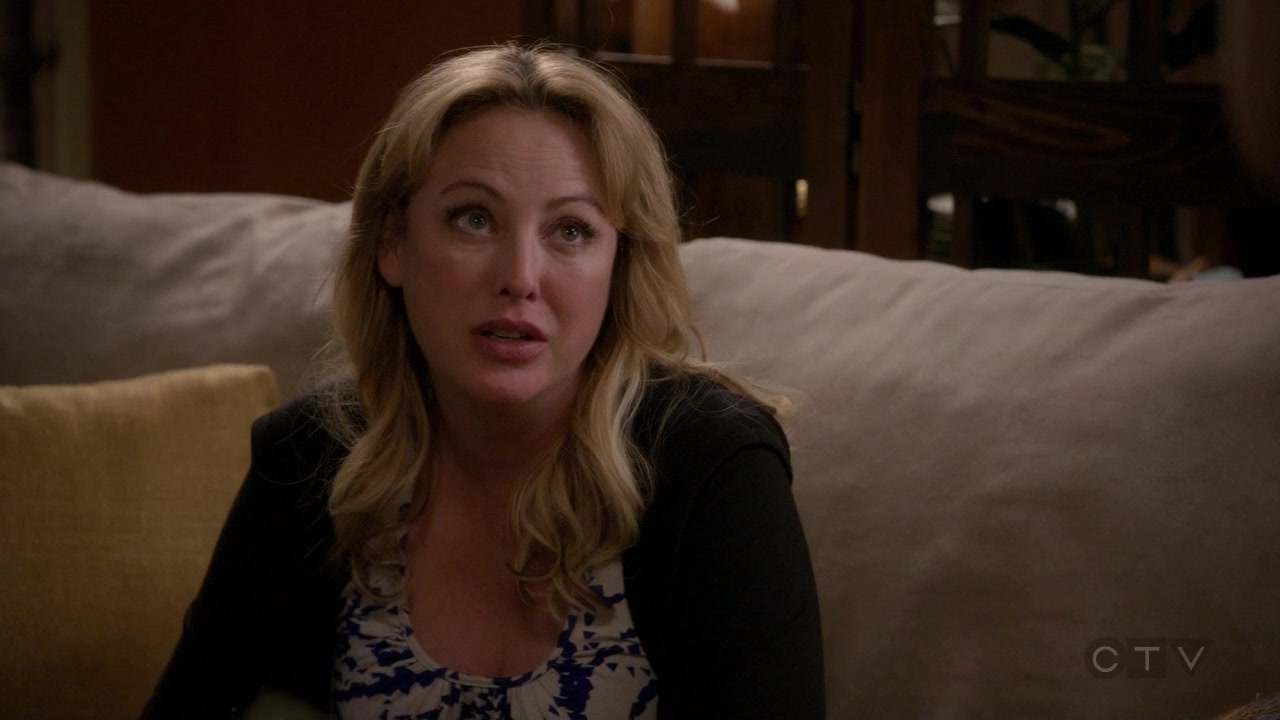 ScreenCaps_1x03-401.jpg