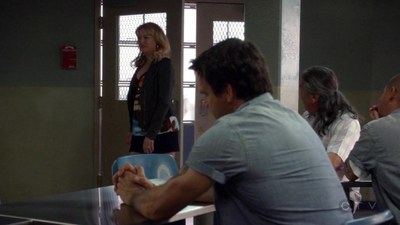 ScreenCaps_1x03-477.jpg