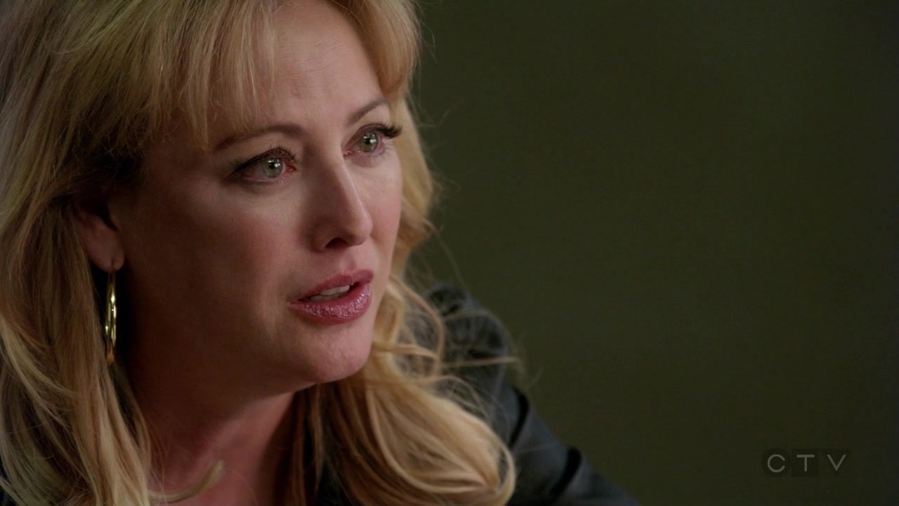 ScreenCaps_1x03-521.jpg