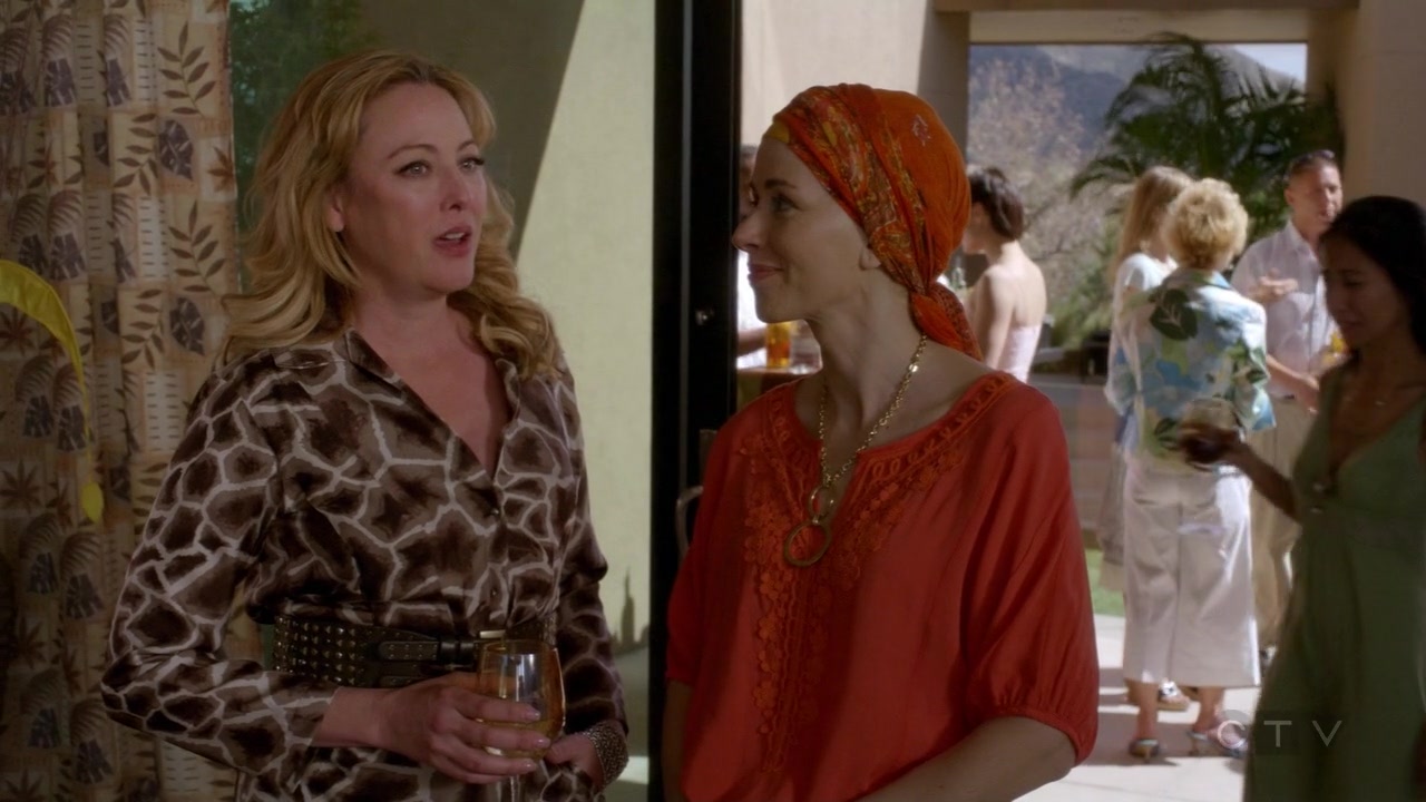 ScreenCaps_1x03-63.jpg