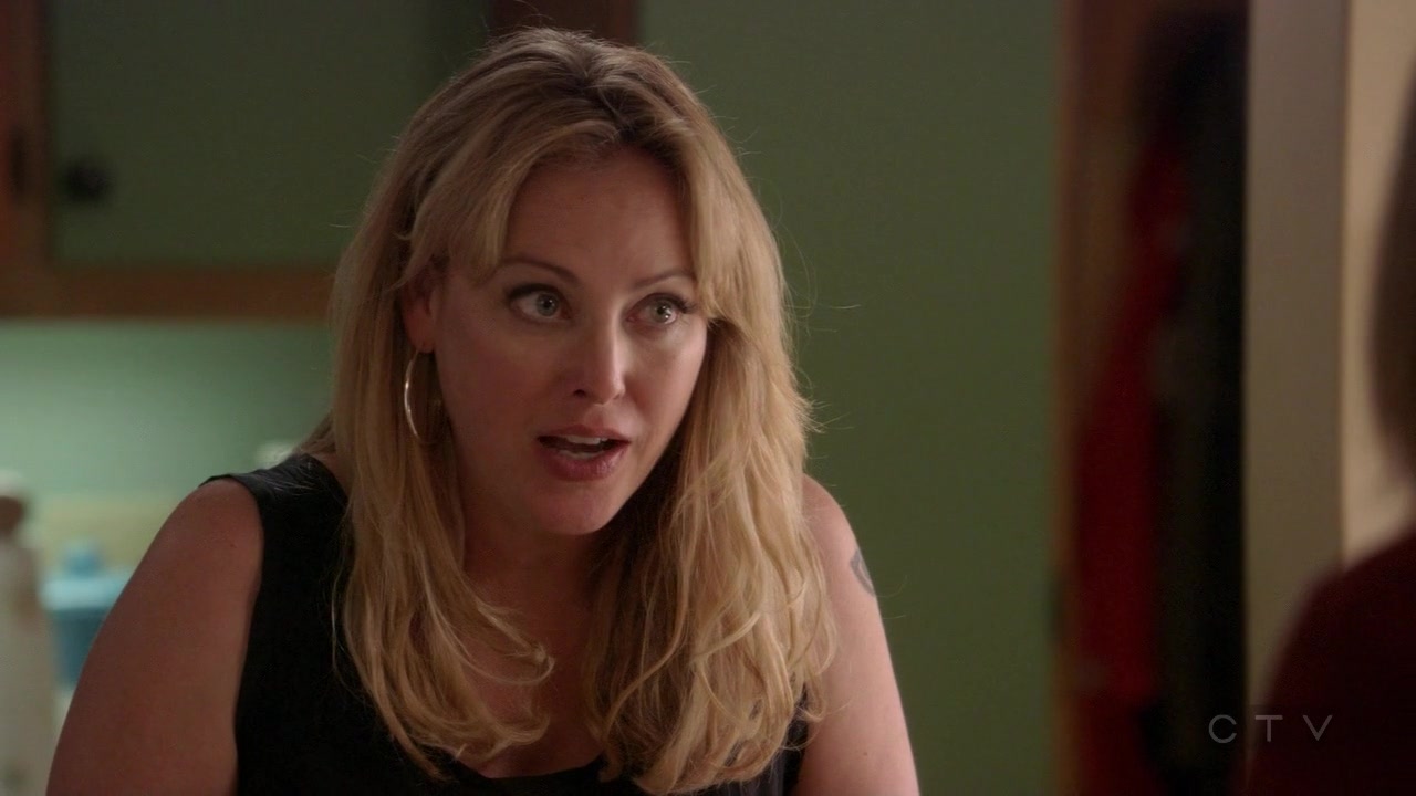 ScreenCaps_1x04-176.jpg ScreenCaps_1x04-176.jpg