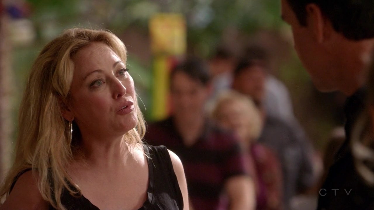 ScreenCaps_1x04-241.jpg