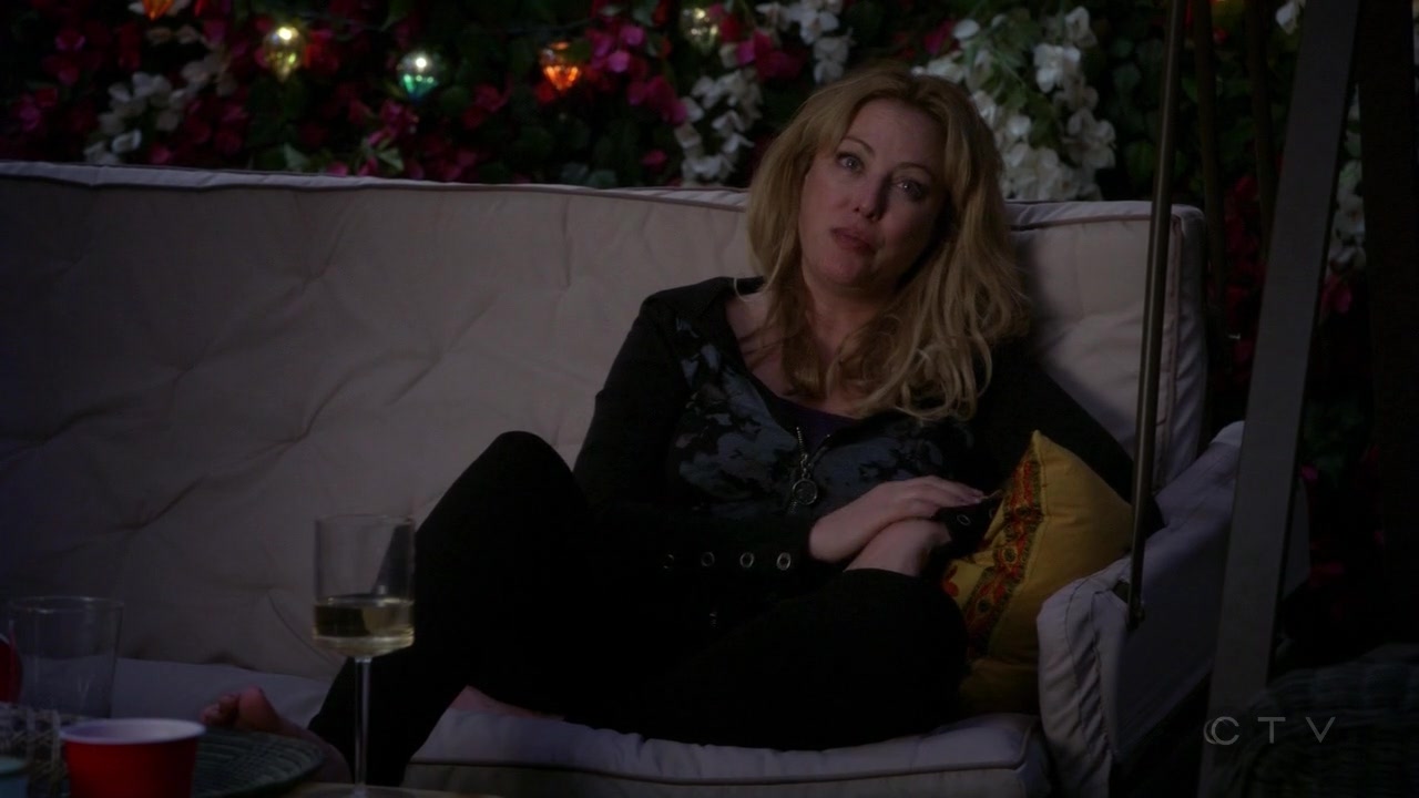 ScreenCaps_1x04-403.jpg