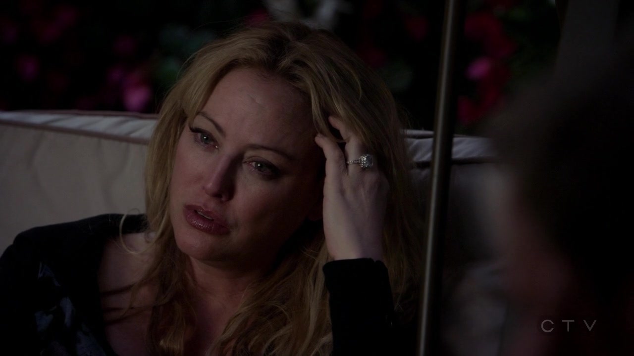 ScreenCaps_1x04-451.jpg