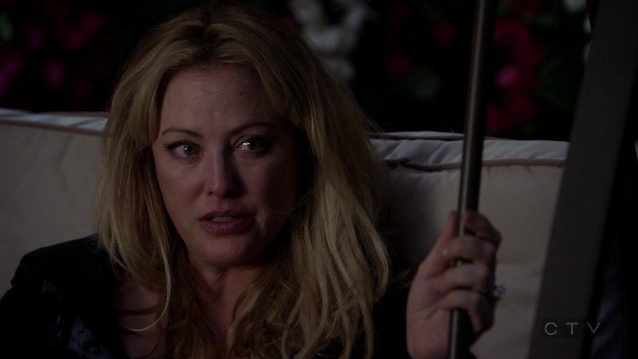 ScreenCaps_1x04-506.jpg