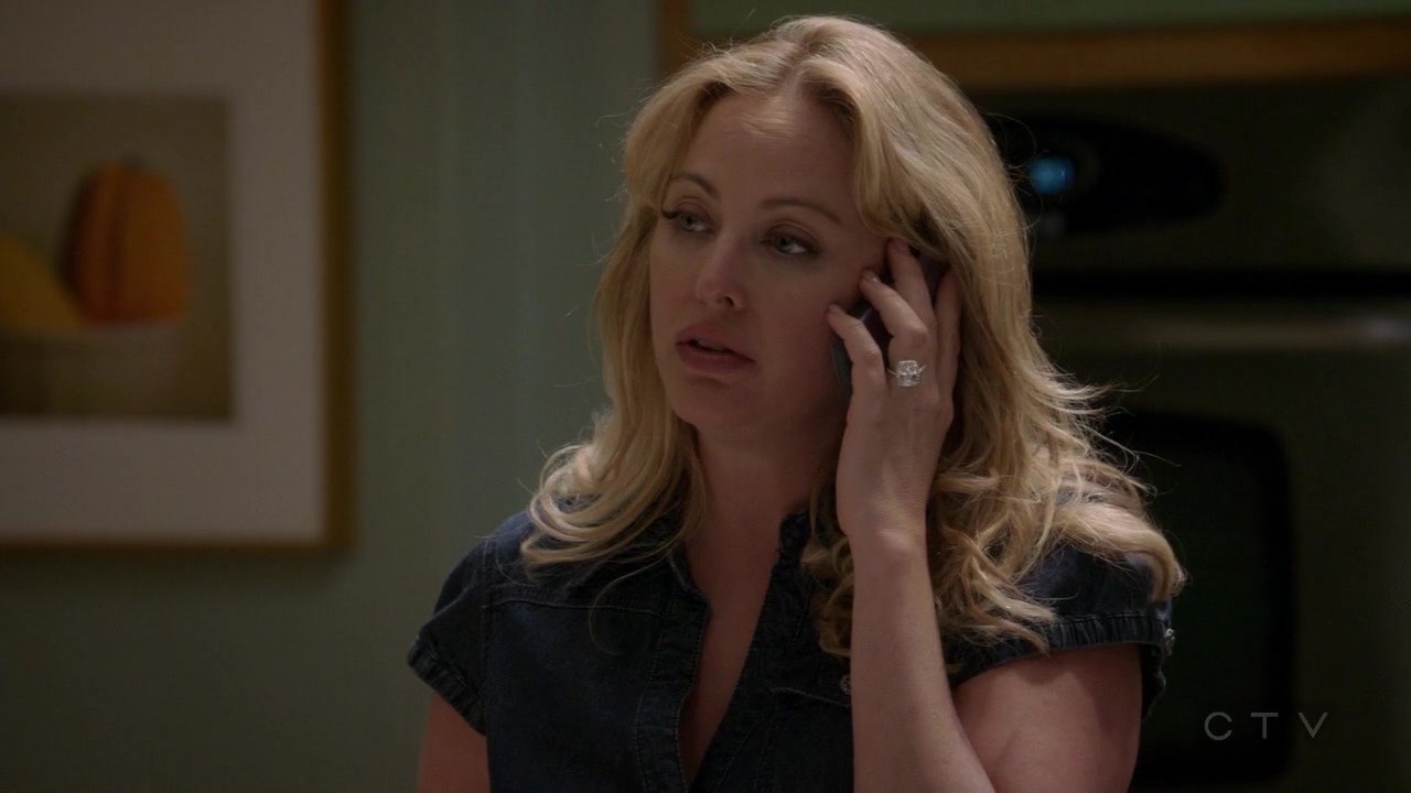 ScreenCaps_1x05-13.jpg