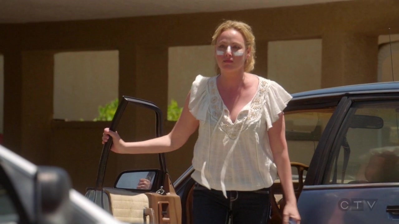 ScreenCaps_1x05-181.jpg