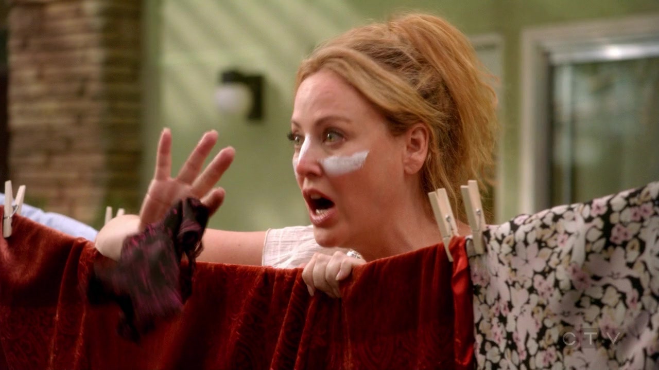 ScreenCaps_1x05-195.jpg