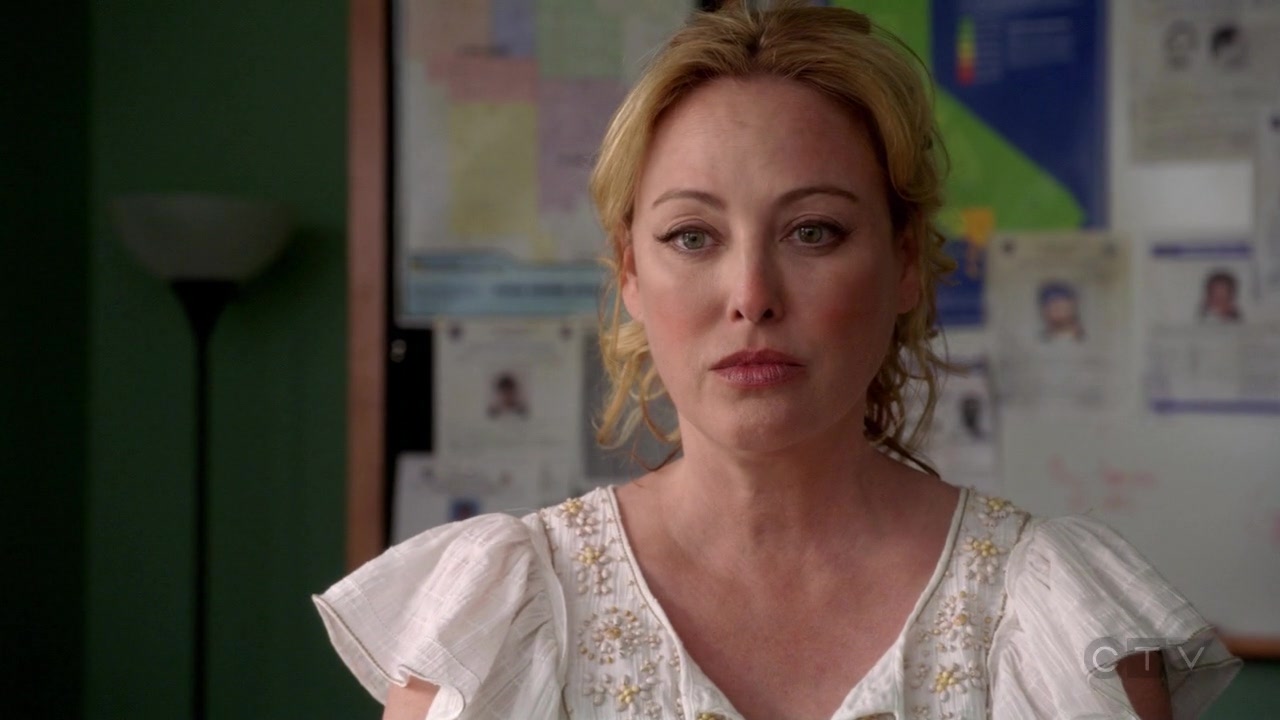 ScreenCaps_1x05-215.jpg