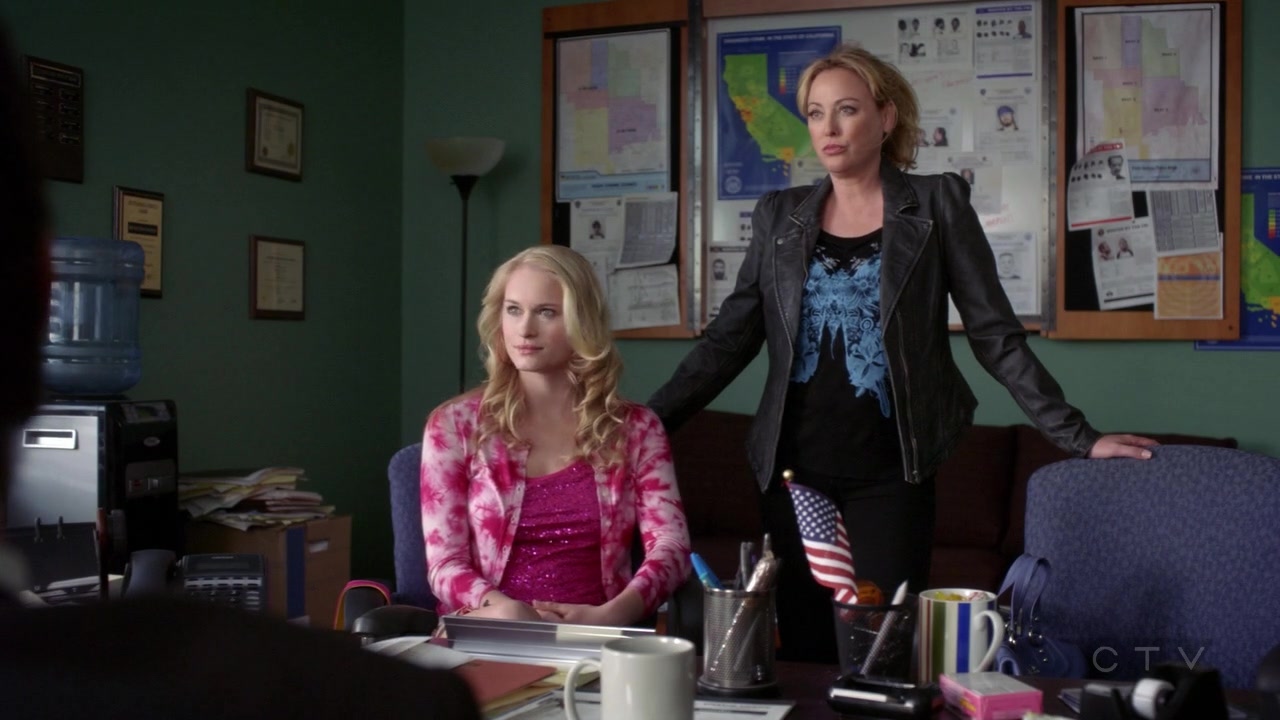 ScreenCaps_1x05-263.jpg