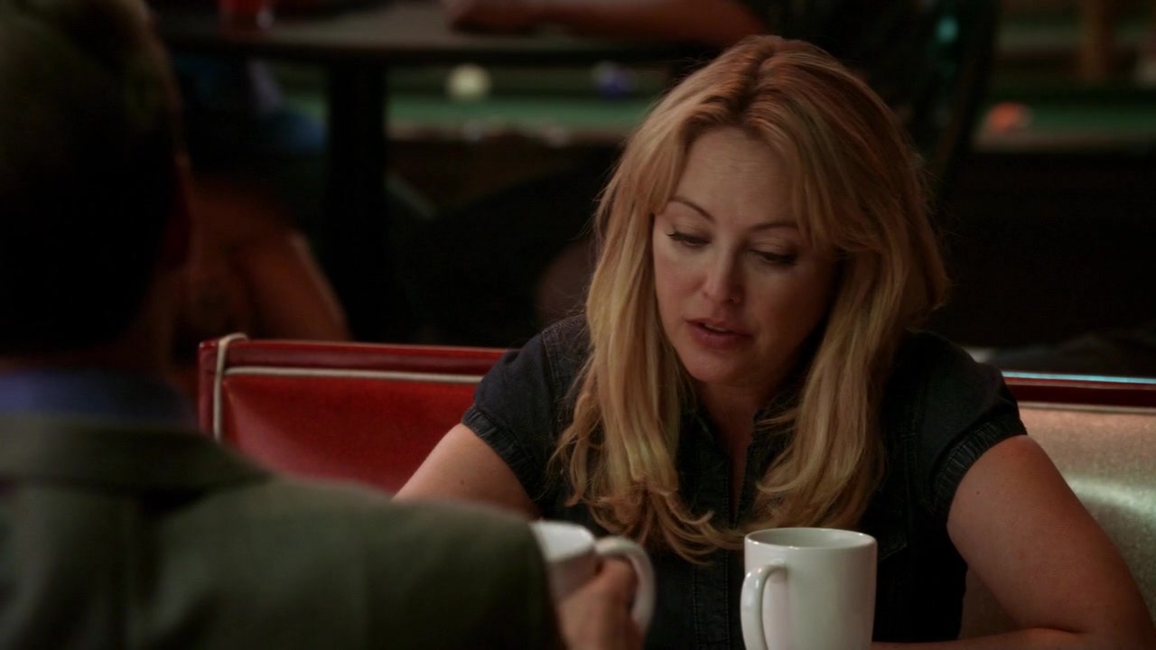 ScreenCaps_1x05-37.jpg