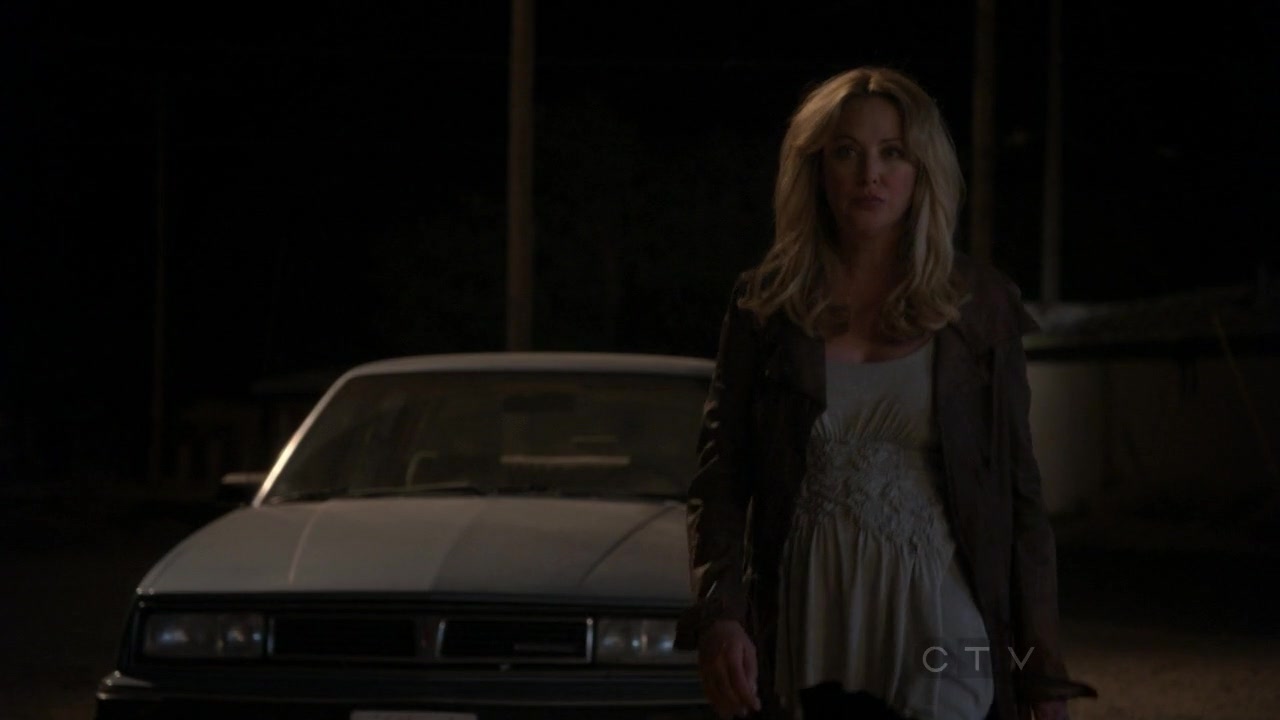 ScreenCaps_1x07-147.jpg