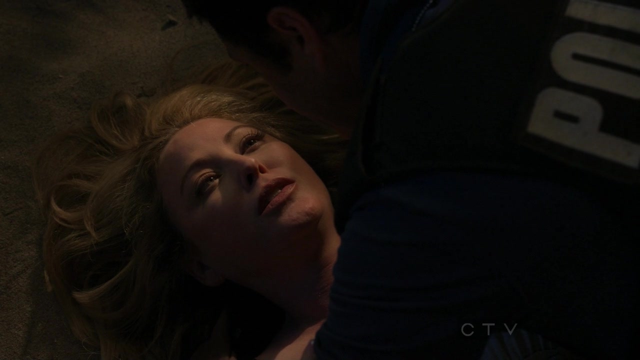 ScreenCaps_1x07-171.jpg
