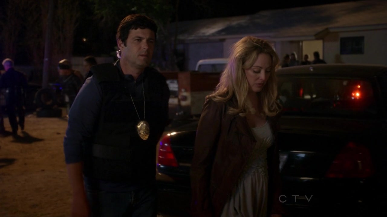 ScreenCaps_1x07-192.jpg