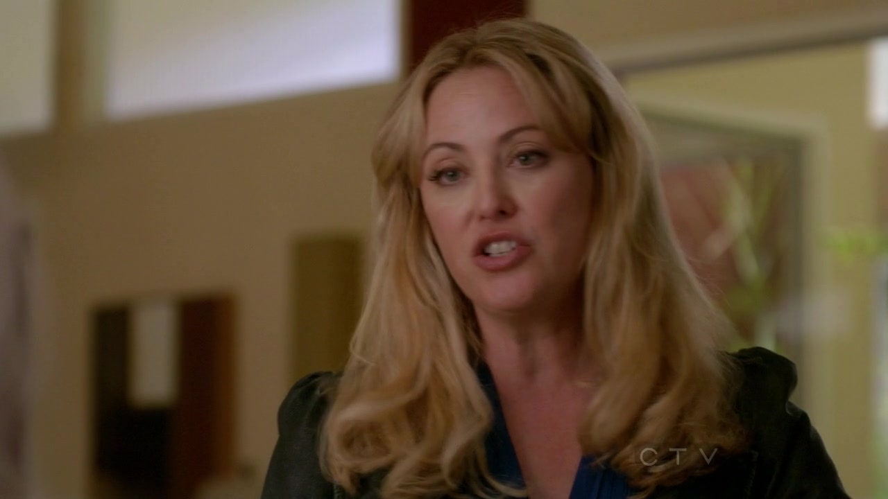 ScreenCaps_1x07-56.jpg