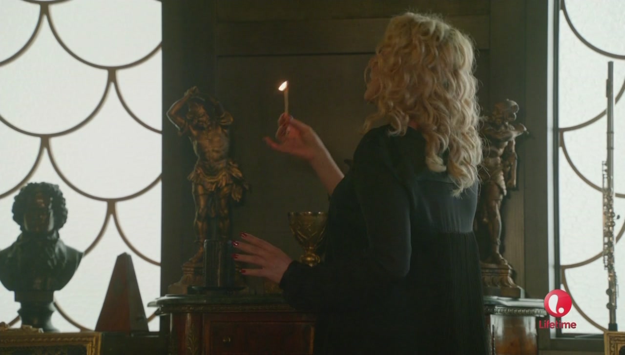 Caps_Ep1x08-92.jpg