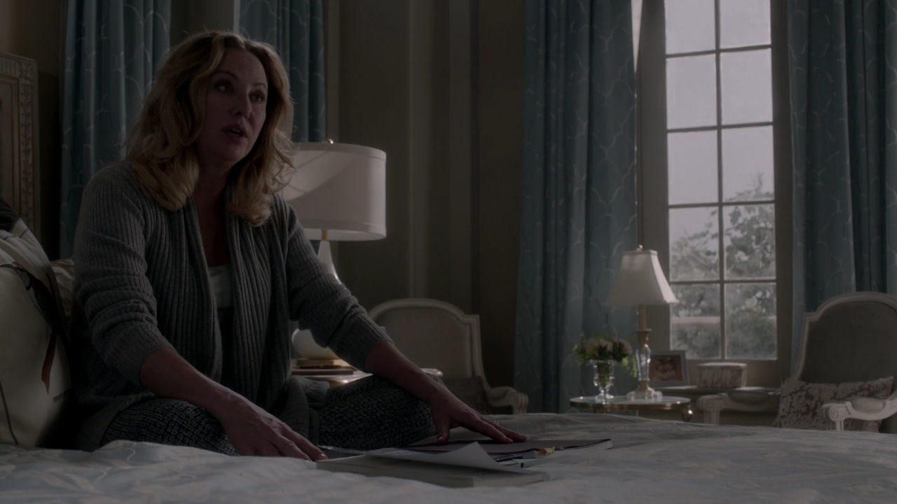 Ep1x02-142.jpg