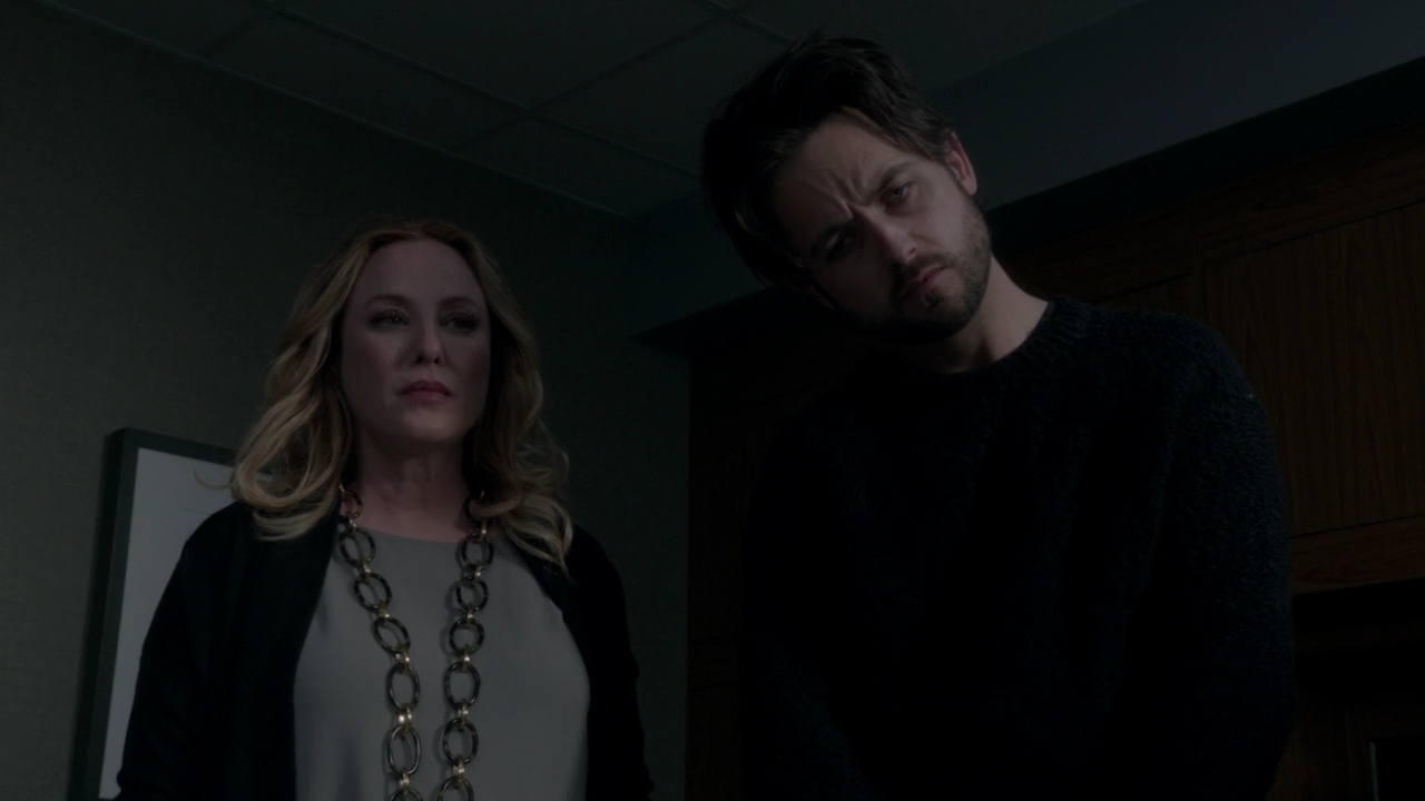 Ep1x07-16.jpg Ep1x07-16.jpg